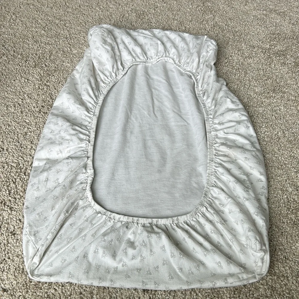 Burts Bees Bundle Bee Keeper Sleep Sack, Organic Crib Sheet & Onsie 6-12 Months - Picture 13 of 16